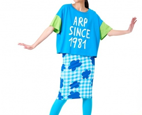 274789-camiseta-azul-1981