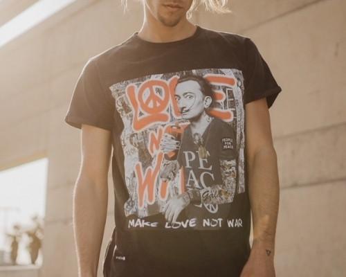 CAMISETA-DALI-UNISEX-8-608x756