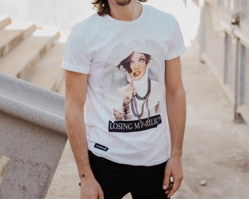 CAMISETA-UNISEX-MILLA-JOVOVICH-608x756